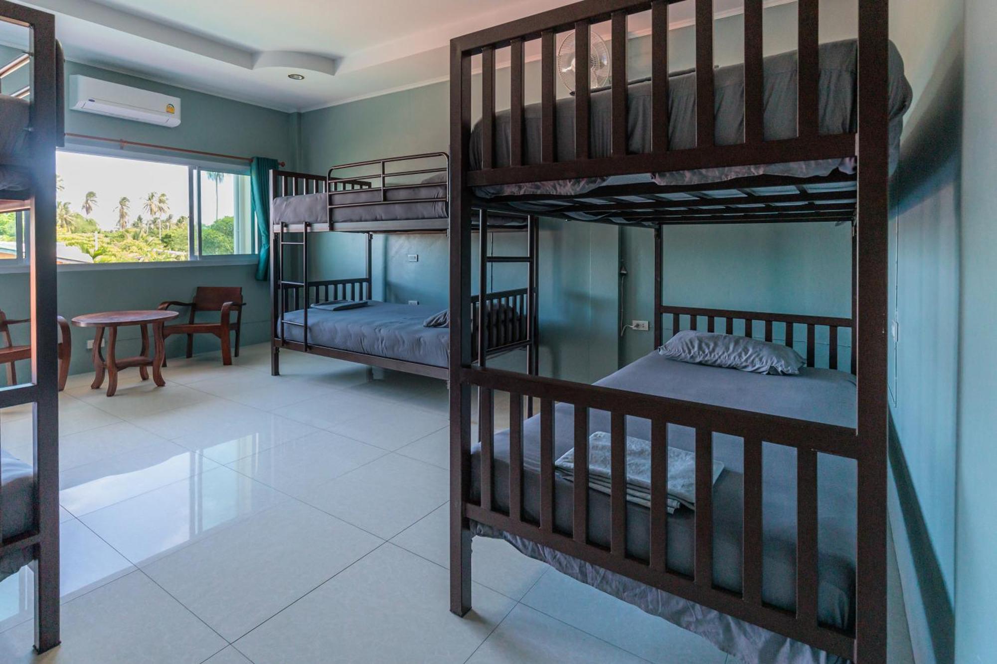 Auberge de jeunesse House Of Happiness à Thong Sala Extérieur photo